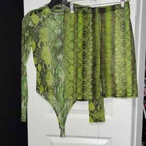 Fashion Nova Neon Green Snake-Print Reptile